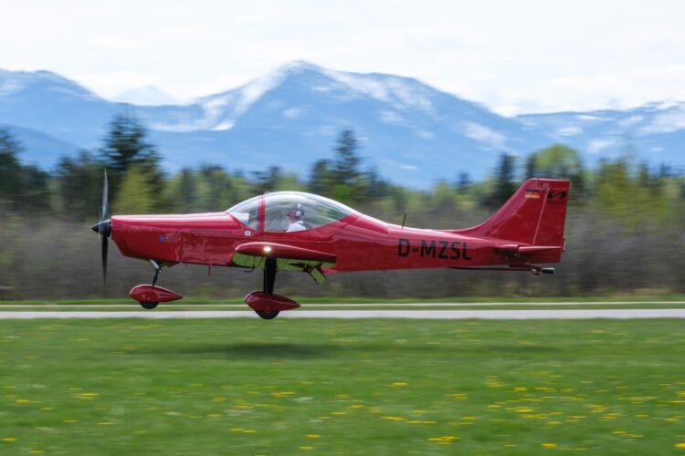 Breezer B 850 Bild 1